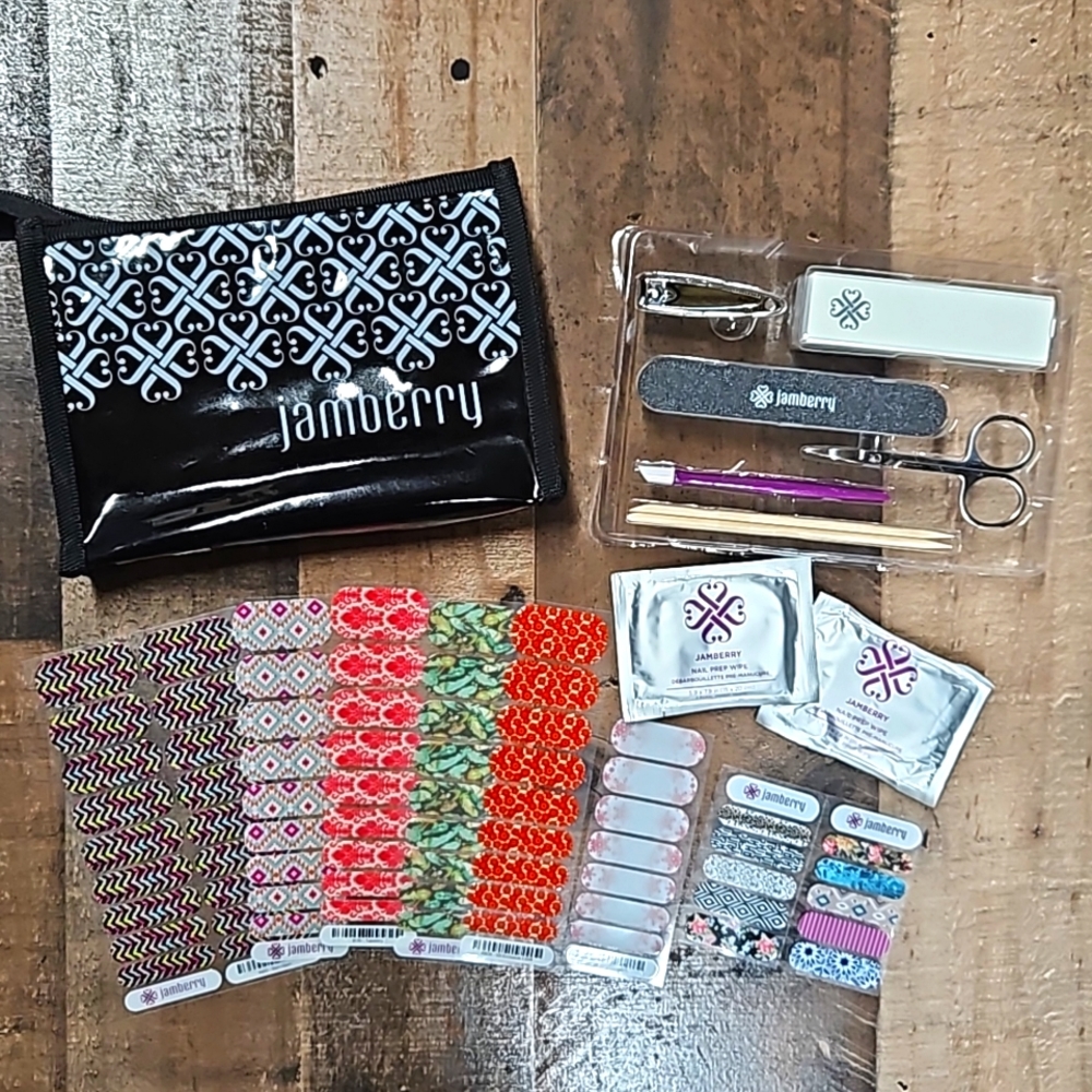 Jamberry Bundle - New Application Kit  + 1/2 Sheets of Nail Wraps
